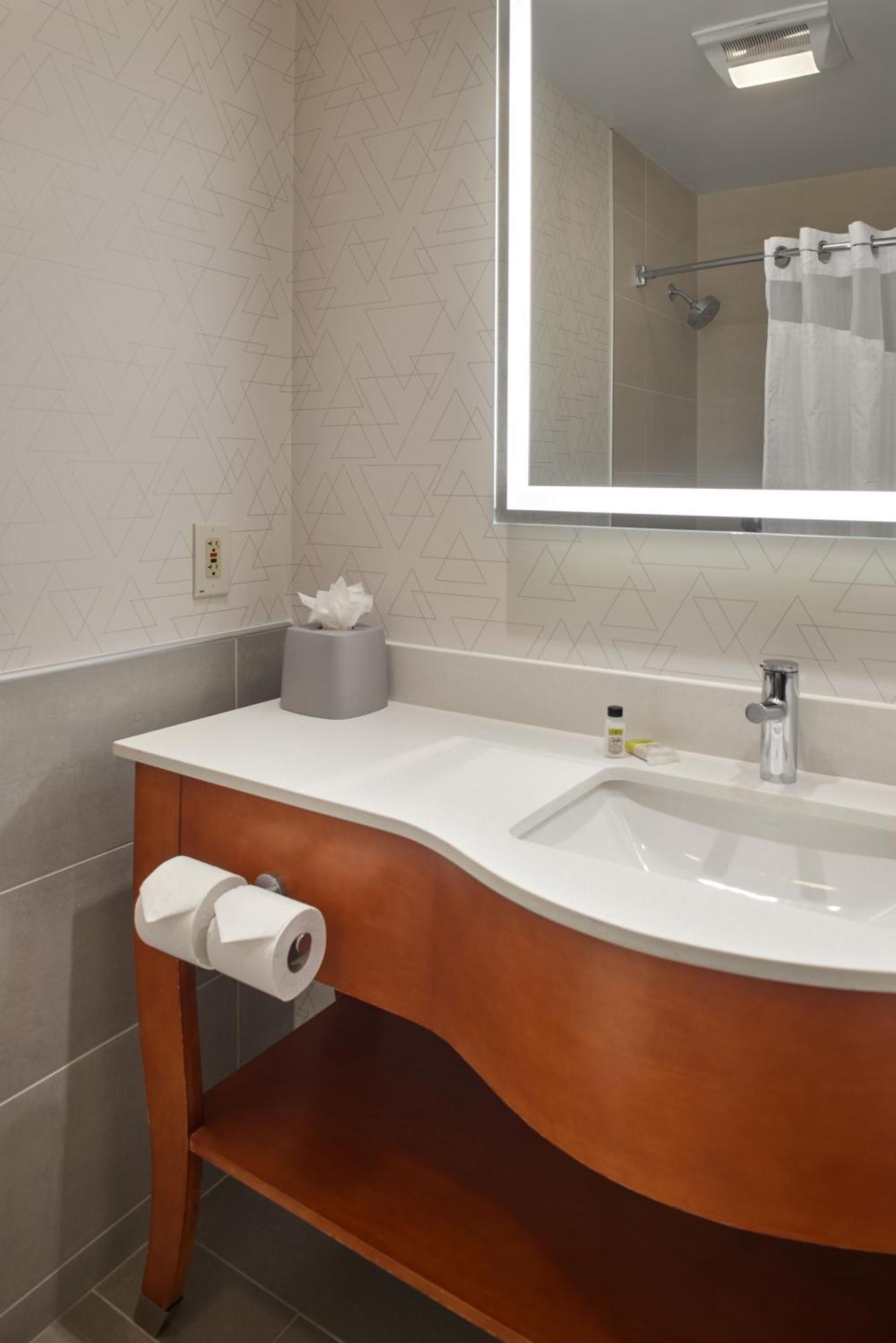 Holiday Express - Nw - Fairlawn, An Ihg Hotel 3*