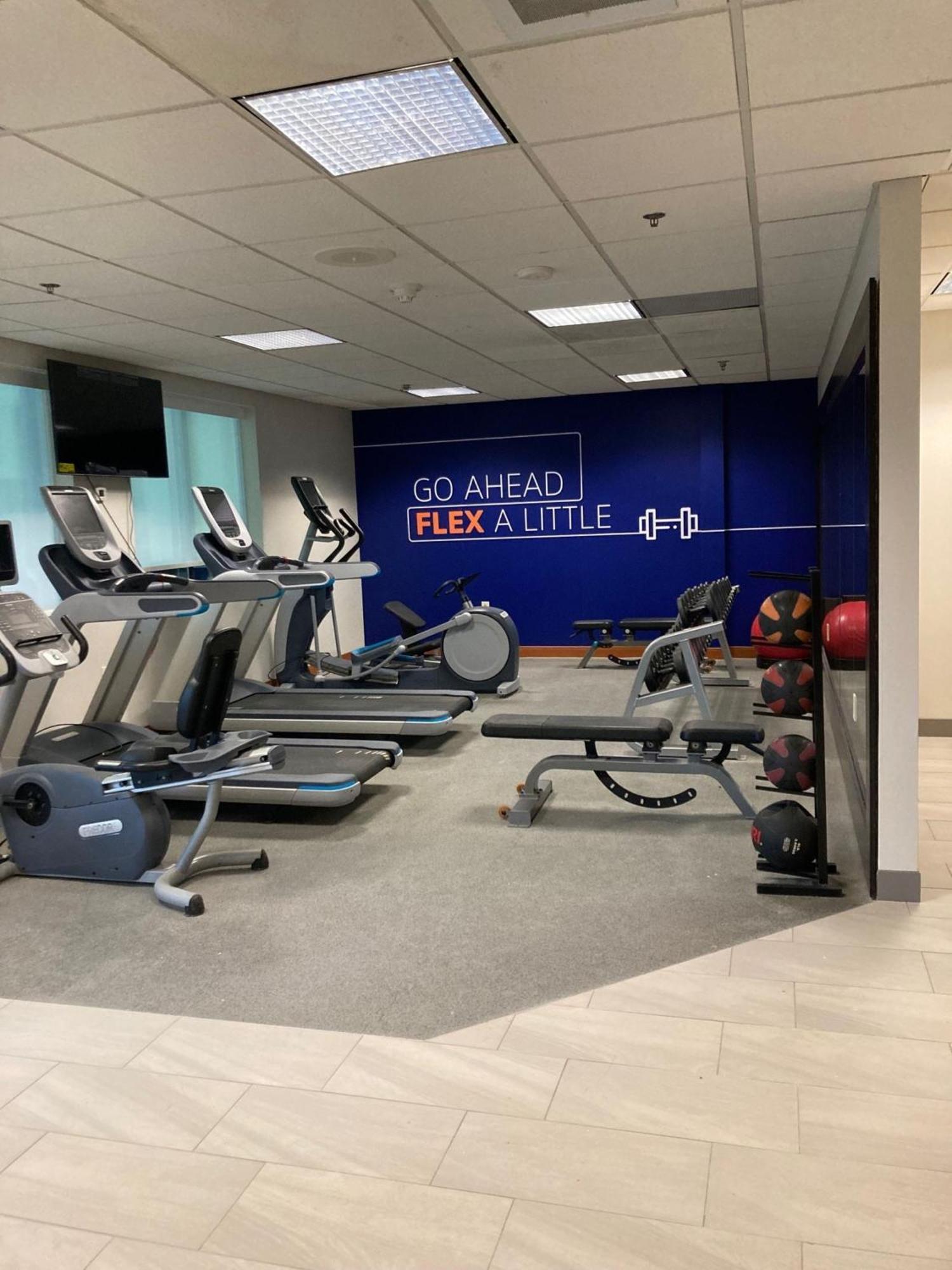 Holiday Express - Nw - Fairlawn, An Ihg 3*